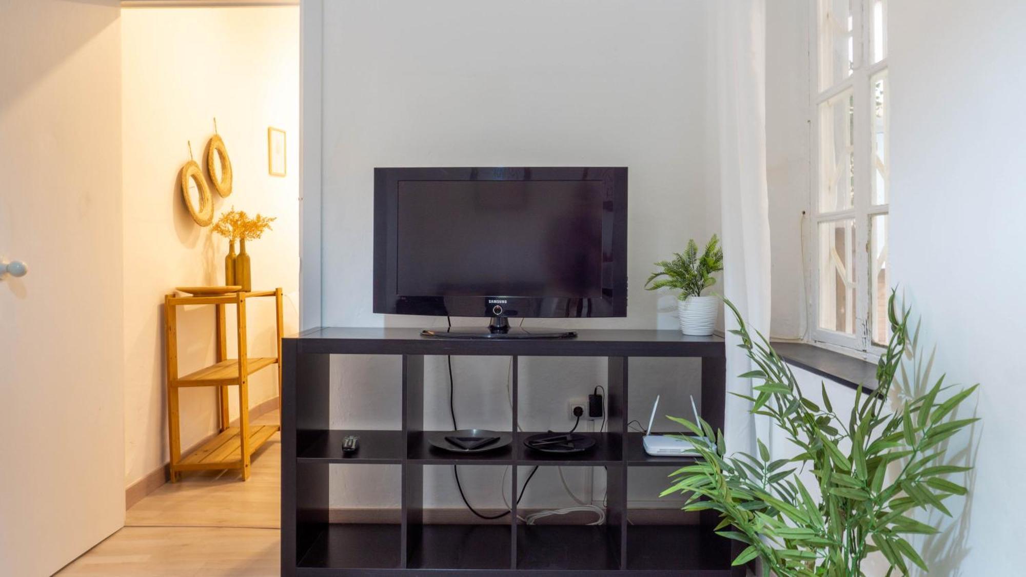 Apartamento Souvenirs Малага Экстерьер фото