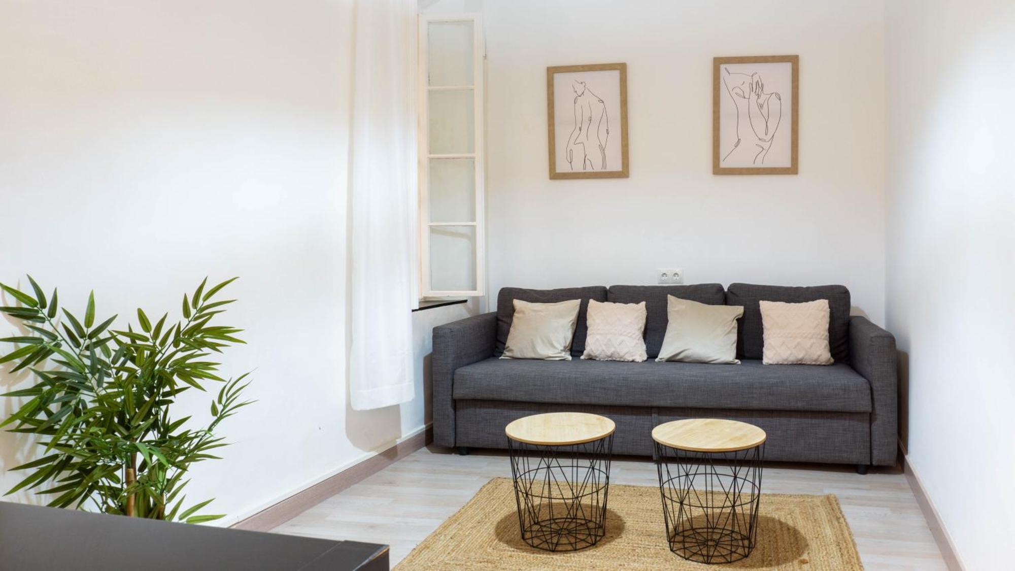 Apartamento Souvenirs Малага Экстерьер фото